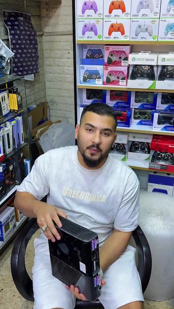 جهاز اكس بوكس 360  قطعه وحده فقط بي العاب خير من الله   *********** عنوان المكتب بغداد البياع شارع عشرين مقابيل دائره الكهرباء. مركز دبي 📲 باقي العروض والأسعار تلكوها بالتلكرام 🔗 الرابط بالبايو 👆
