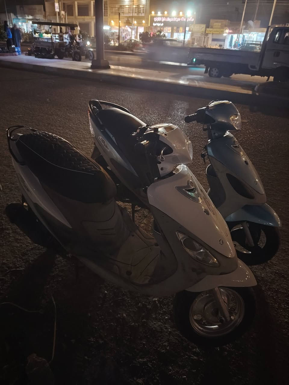 سلام عليكم للبيع دراجات ماكسات منغولي بوشه 50 بلاد شرط الفحص كله شغاله سلف هندر كهربائيات شلعه تخبل مشي خير من الله كله ختم واحد السعر الوحده اب 500 العنوان ناصريه مركز الاستفسار ***********
