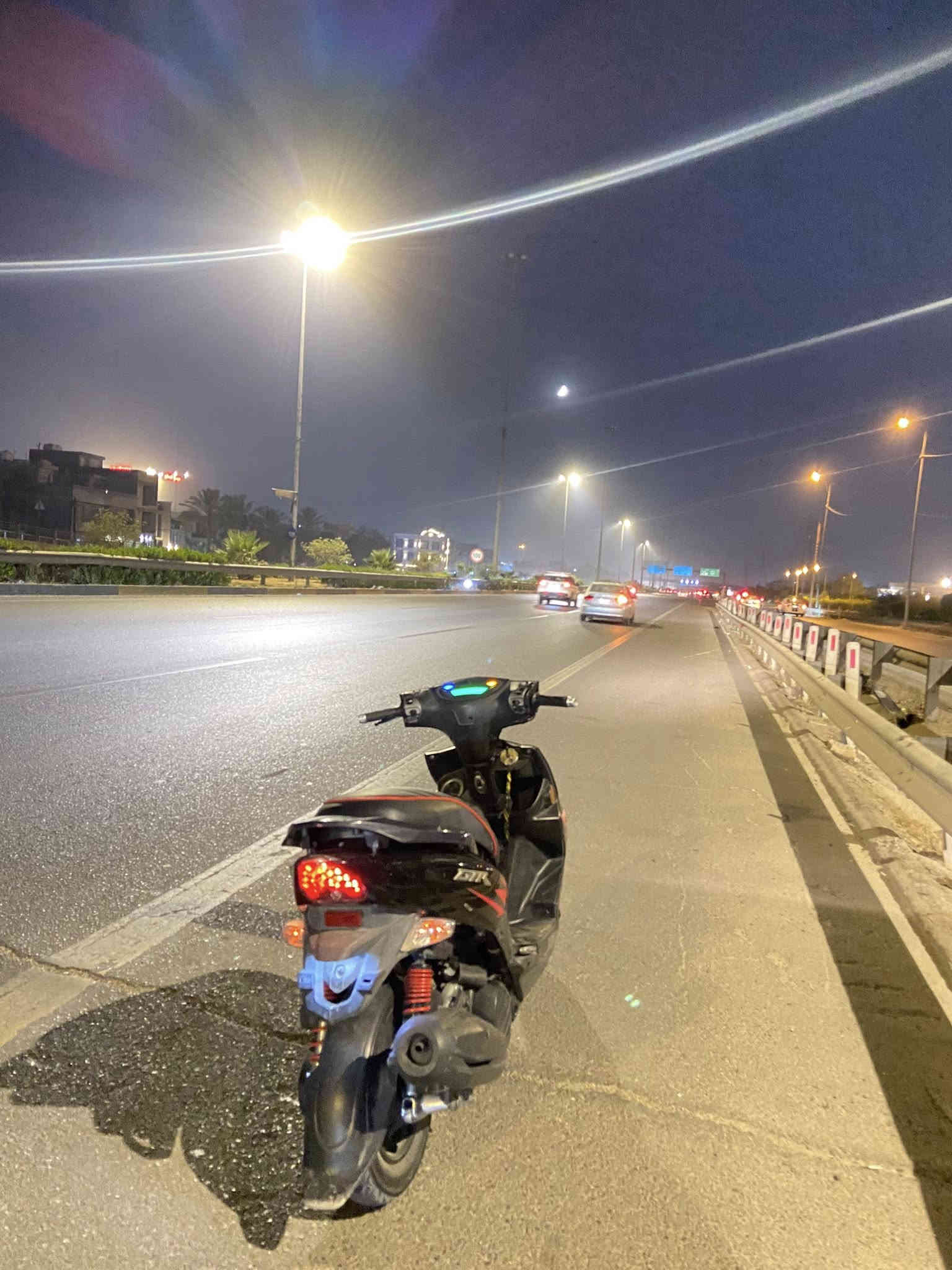 السلام عليكم 
جيتي ار 2014 للبيع دراجه مرتبه شوفة عينكم مناقصها شي السعر مليون وخمسين وبيها مجال للشراي
*********** مكاني حريه
