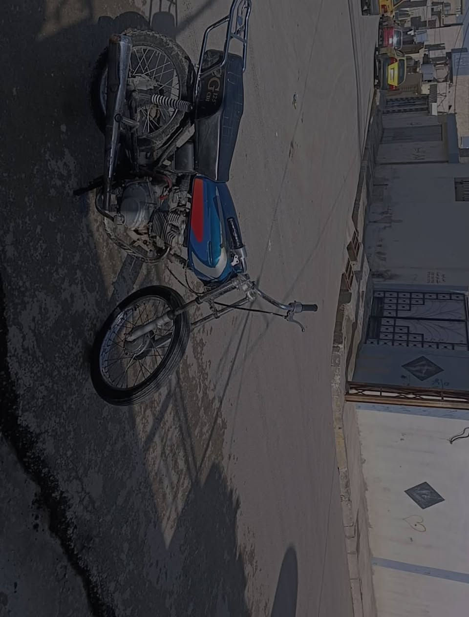 سخت يراني السعر 200 ‏‪***********‬‏
