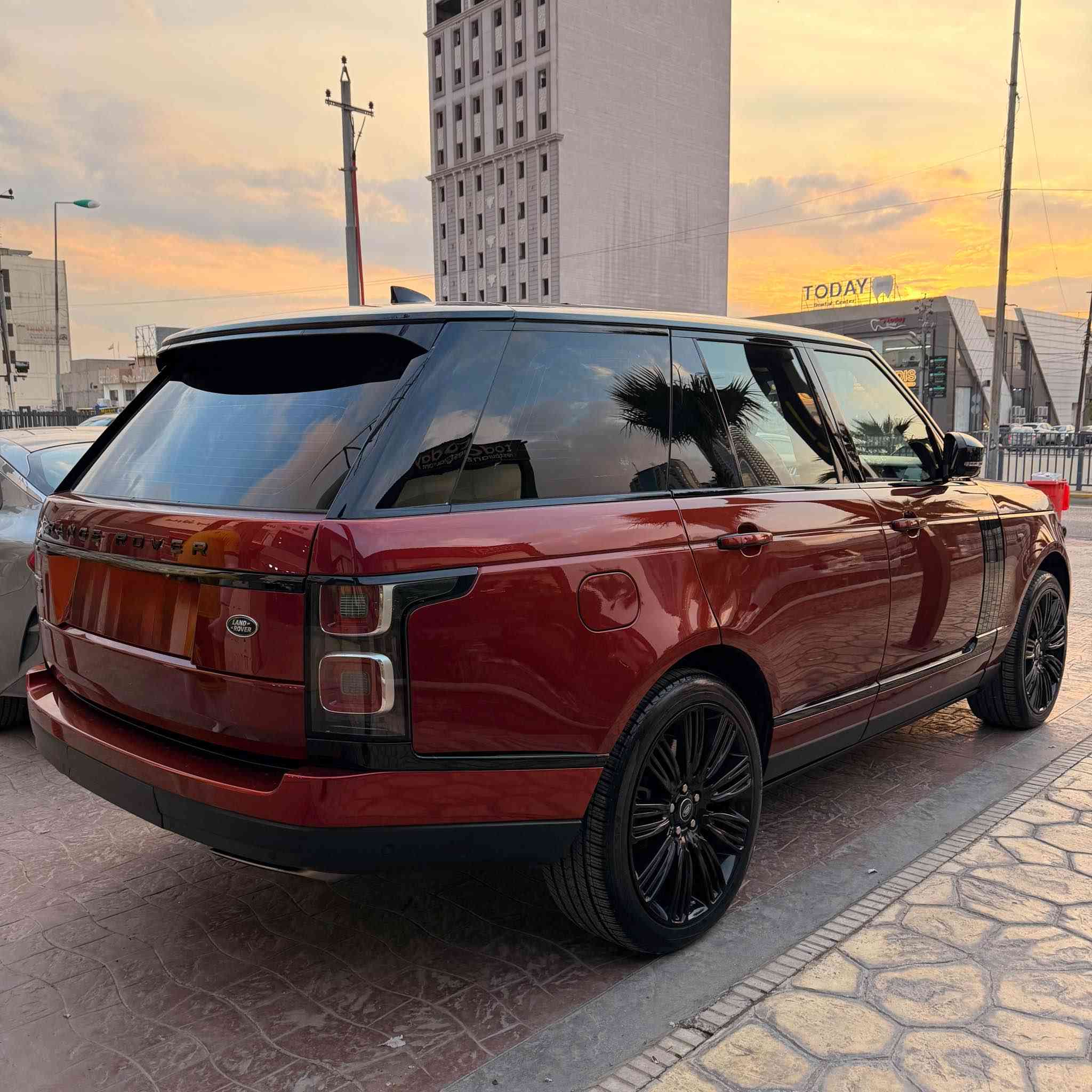 🔸RANGE ROVER 🔸
 🔺VOUGE (P525)( Autobiography) : مۆدێل🔺
           ✅2021‎ : مۆدێلی ساڵ   
                                           ماوه ي رۆیشتن :٥٩.٠٠٠کم ✅
                                              رەوشی بۆیاغ : بێ بۆیاغ  ✅ 

فوول  فوول مواصفات  ناو سور و سه قف ئه ل كه نتارا و كوشن مساج و سارد و گه رم  لایت مەلتی بیم ٤ عەدەسە چەندەها مواصەفاتی تر  وە هەروەها رەقەم هەولێرە دەعامی بۆ دەعامی بە شەرت کامل PPF بۆ کراوە ناوەوەو دەرەوەش و سەقفیش ،  مەکینە و سوپەری نەکرایتەوە بە شەرت بێ بۆیاغ دەعامیش بە شەرت تەنها یەک دانەش هەیە لەو رەنگ استارد خاصە وە بە ۷ رەنگی جیاواز دەگۆردرێت وە هەروەها چەندەها مواصفاتی تر.

🔸🔸🔸🔸🔸🔸🔸🔸🔸🔸🔸🔸🔸🔸🔸🔸
               
‎: بۆ زانیاری زیاتر  پەیوەندی بکە بە
☎️       *********** أربيل, العراق
