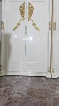 غرفة 6 أبواب • زان مصري • خدمة شد ونقل