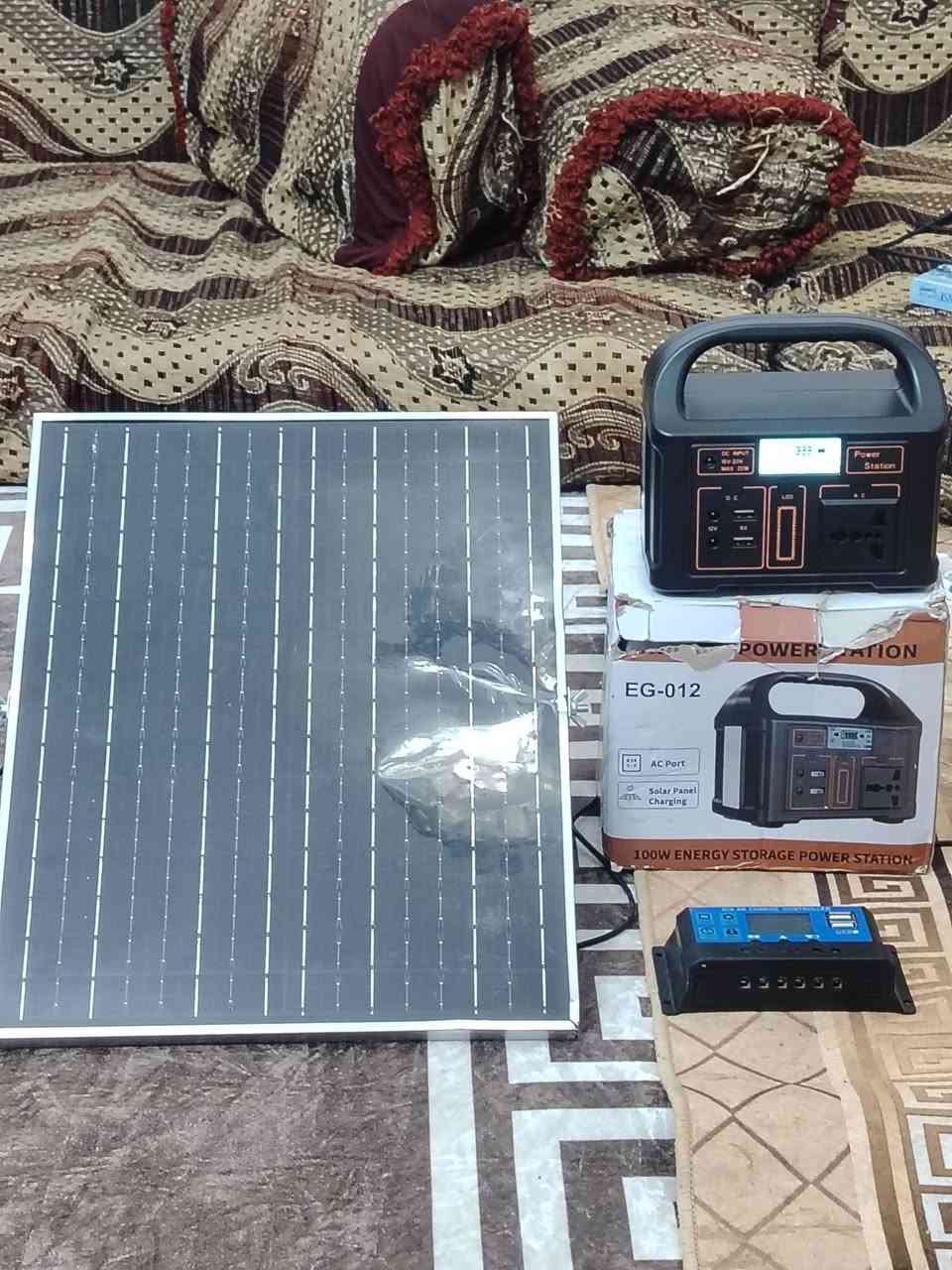 باور ستيشن 100 واط
يدعم الشحن سريع ايضا 
معه منضم طاقه شمسيه 
ولوح 20 واط 
تكدر شغل علي بلازمه ساعه كامله 
او اضويه 
تكدر تربط علي سيار شغل شواحن


**إذا كنت صاحب هذا الإعلان وتريد حذفه لأي سبب، رجاءا أرسل رسالة إلى الدعم الفني**