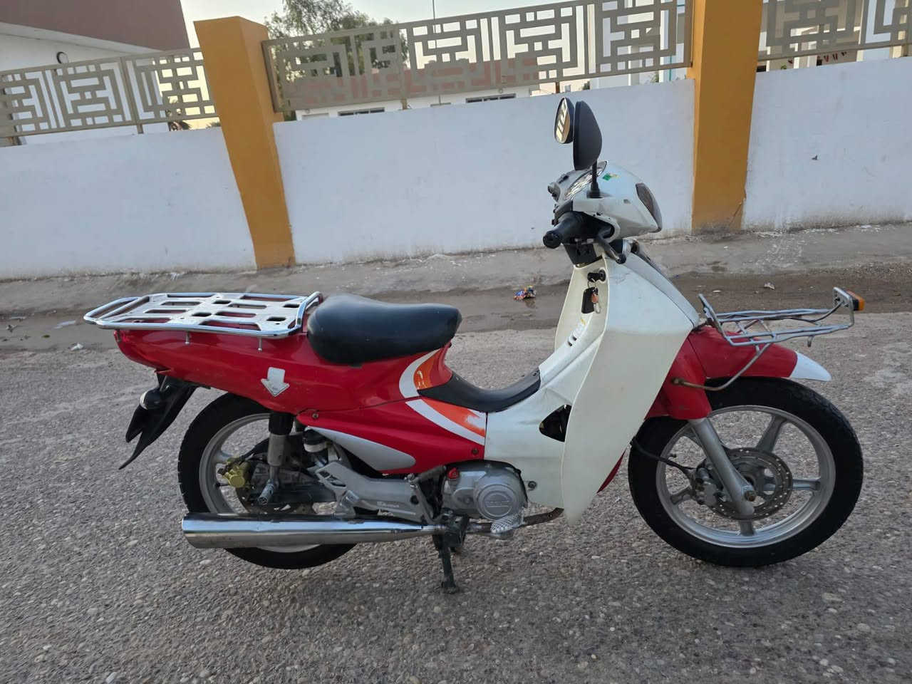 السلام عليكم ماطور سرفيز للبيع كله كوري كامل نضيف مابي اي نقص سعره 650
***********
