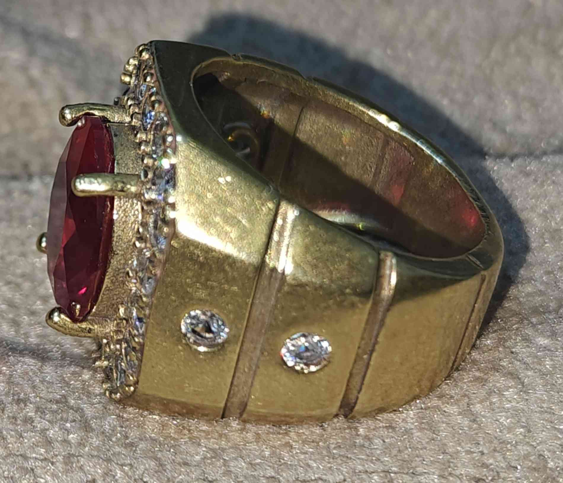 محابس 2 واحد ياقوت واحد عطف صياغة نحاس ذهبي سعر الواحد 15 الف سعر نهاية توصيل موجود لكل محافظات العراق أي استفسار على الخاص


**إذا كنت صاحب هذا الإعلان وتريد حذفه لأي سبب، رجاءا أرسل رسالة إلى الدعم الفني**