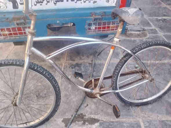 مكلفه بنشر بايسكلات للبيع نضيفات شراي هذه رقم صاحبهن***********
