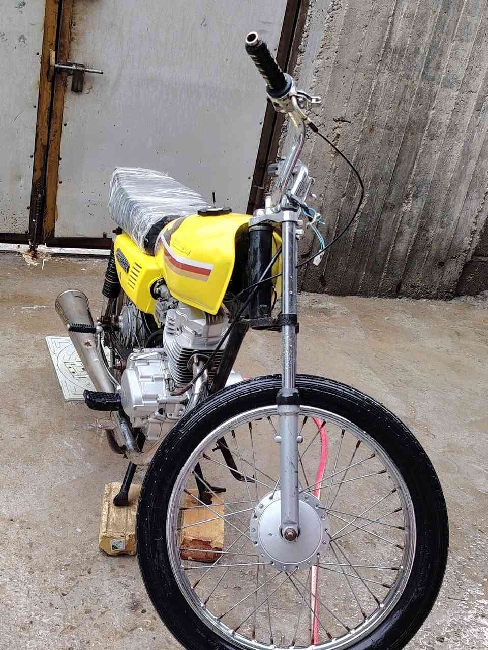 السلام عليكم اربعه كير للبيع موديل 20 والمكينه23 كلك مكفوله كلشي مابيه فول وعلي ب350وبيه مجال مكاني طويريج ام روايه البوحسون رقمي***********
