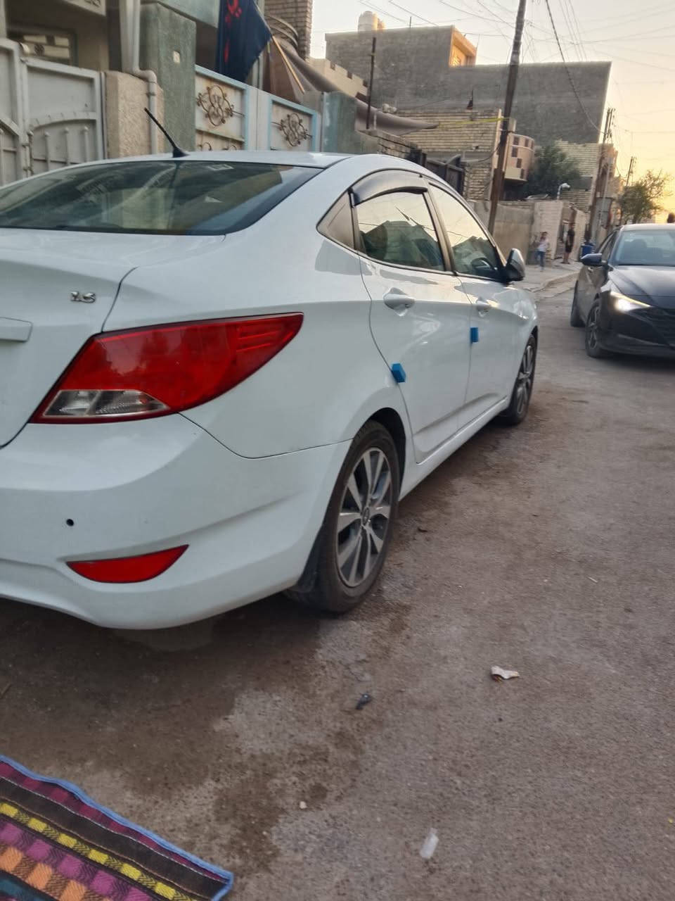 سلام عليكم شباب
اكسنت موديل2016خليجي سياره نضيفهه تجي وشوف شراي يخابر ويدلل***********
