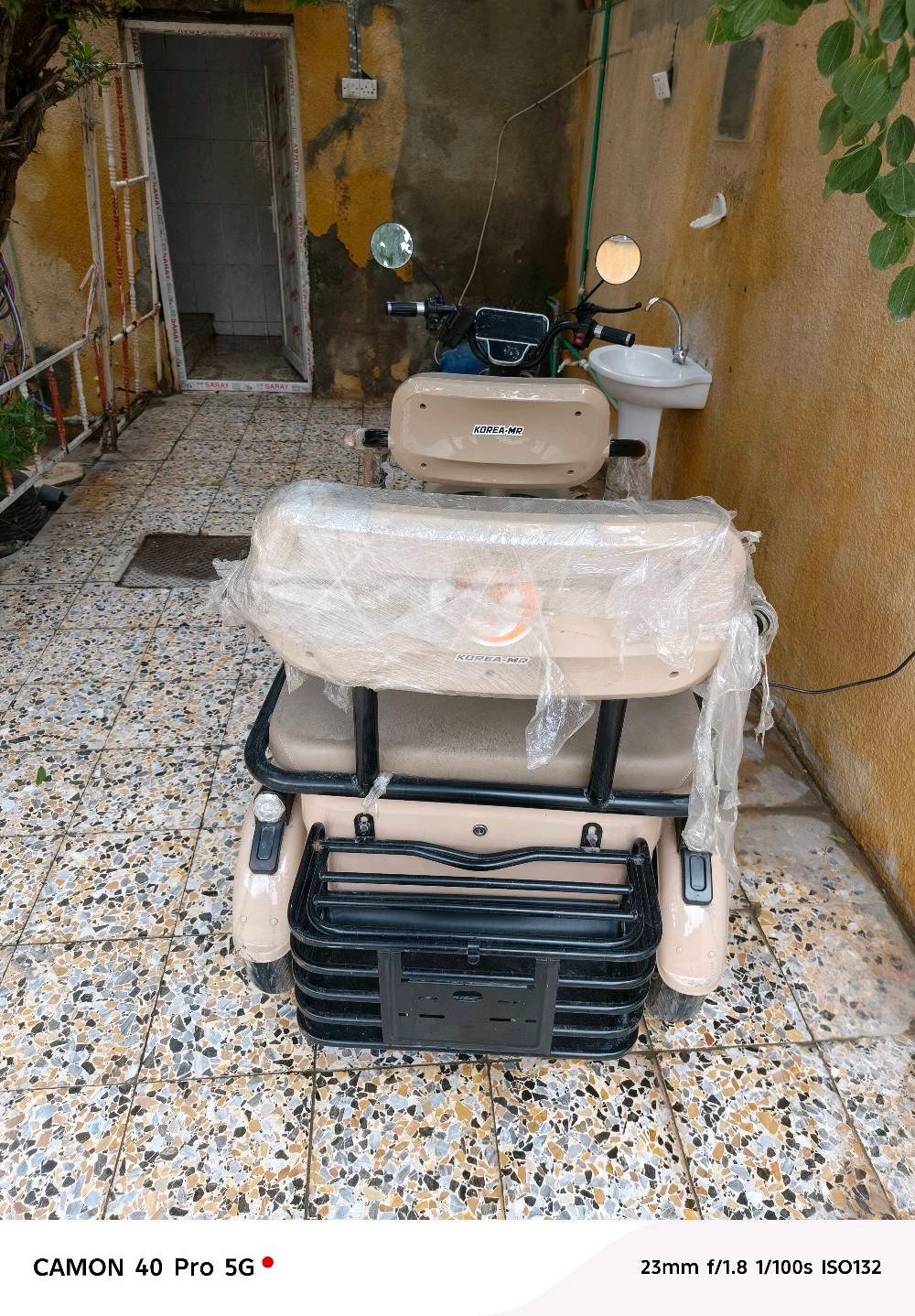 دراجه شحن ثلاث تايرات ذات 5 بطاريات. دراجه مستعملة