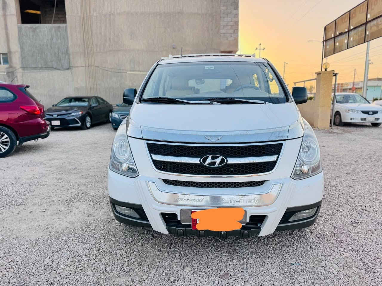 هونداي ستاركس 2016
كير واكسل مكفول  ومحرك وضع الشركه بي تبخير 

حداديه صدر نضيف

تبريد وتدفئة كلها شغاله 

سياره مكفوله كفاله عامه 

رقم بغداد تحويل ثاني يوم 

راعيها بل ديره يحول

السعر 190 بي مجال 

مكان الأنبار القائم 

***********
