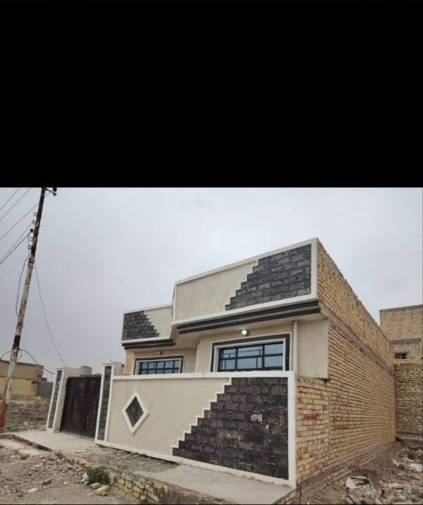 بيت 100 متر مربع منطقة بلقيس بجانب المنتزة ومقابيله رئستآ ملعب بلقيس موقع حلو
يحتوي على غرفة 4بـ5
الاستقبال 7بـ5 
مطبخ سيراميك
حمام سيراميك
سطح شتايكر
ارضية كاشي
بيت اعلى من الشارع اربع بايات
بيت ما ناقصة اي شي
السعر 50 وبي مجال
هاتف :- ***********
