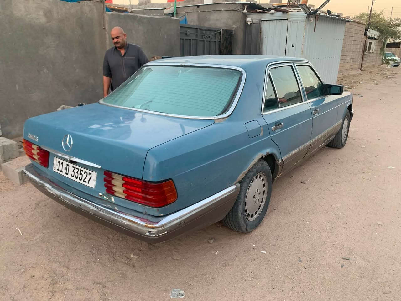 مارسدس جامبو موديل 1982  بغداد رقم جديد  سيارة جاهزه من حدادية تبريد تخخم تاير مكينه فيفتي 3 الف  صبغه بلادية سياره بدون ضربه فقط بيها  تلحيضات بالبدي  مصورها بالفيديو سيارة خير من الله  وين ماتريد ترايك 
عنواني البصره  *********** 
سعرها 38 وبيها مجال بسيط
