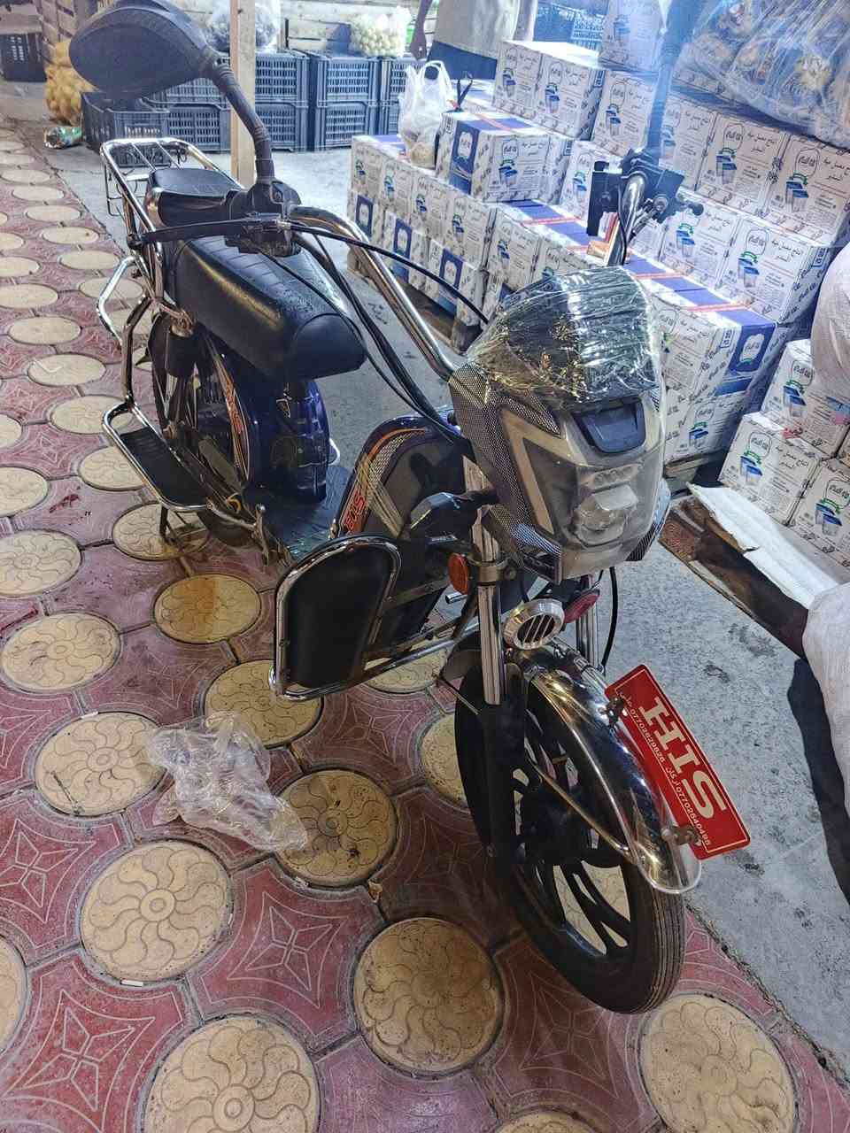 موطور شحن للبيع نضيف الموطور بطاريات جدد. السعر ((350)) وبي مجال للطيبن مكان. الانبار قضاء عامريه الصمود سوق الفلوجه. رقم الهاتف. ***********
