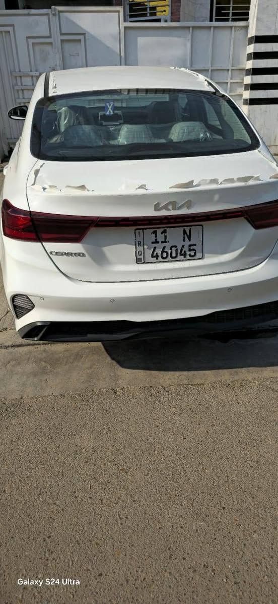 🚗 للبيع كيا سيراتو اخت الزيرو
📅 الموديل: 2024
🎨 اللون: أبيض
🚘 الحالة: نظيفة جداً، استعمال خفيف
🛠 الملاحظات: بيها ضربة شبر بسيطة (غير مؤثرة على الاستخدام)
📄 السيارة جاهزة للفحص
📞 للتواصل: ***********
الجادين فقط 🌟
