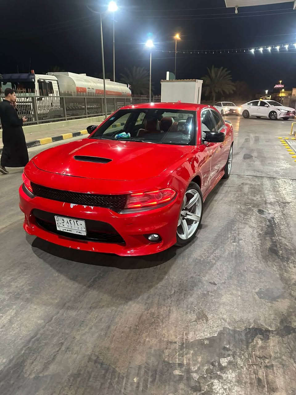 جارجر 2018 ارتي باب خلفي فقط اثر تخريب بدون ضربه بنيد تحديث باقي كفاله سياره حيل نضيفه سعره مناسب بيع مستعجل سعر 160مجال بسيط جدا ماكو هيج سعر ***********
