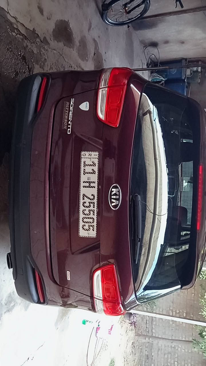 كيا سورنتو موديل 17 موارد امريكي ماشيه السياره 100الف كيلو متر حادث جاملغ وبنيد بنيد معدل ومصبوغ وجاملغ مبدل السياره مبدل  صدر امامي كامل الها بارحة. وتخم تاير اليوم شديته سيارة جاهزة مال بيت مكينة 4 سلندر  gdi حقن مباشر مواصفات السيارة سايد  بريك بصمه اوتو هولد قيادة ذاتية. حساس تصادم توقف ذاتي كله فعال مو بس مواصفات اسم كله فعال  3 وضعيات قيادة حساسات خلفيه امامية أوامر صوتية فعالة  تدفئة كشنات 6منافذ للشحن وبعد بيها هوايه مواصفات

مكان السيارة بغداد الزعفرانية

للستفسار *********** واتساب واتصال متوفر

سعر$$155$$وبيها مجال بسيط ماكو هيج سعر بسوك

ترايك للبصرة سيارة جاهزة من كل نواحي

#الجميع
