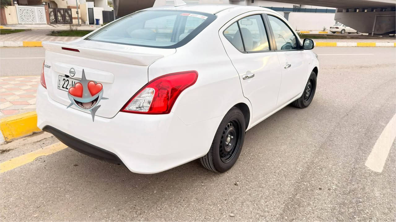 السلام عليكم 
نيسان صني هندي 
شركه السور 
موديل  2024 
ابو بليت الازرق 
السياره كلين كلين 
ماشيه 6000 فقط 
والسياره بأسمي شرط التحويل 
*********** كركوك, العراق
