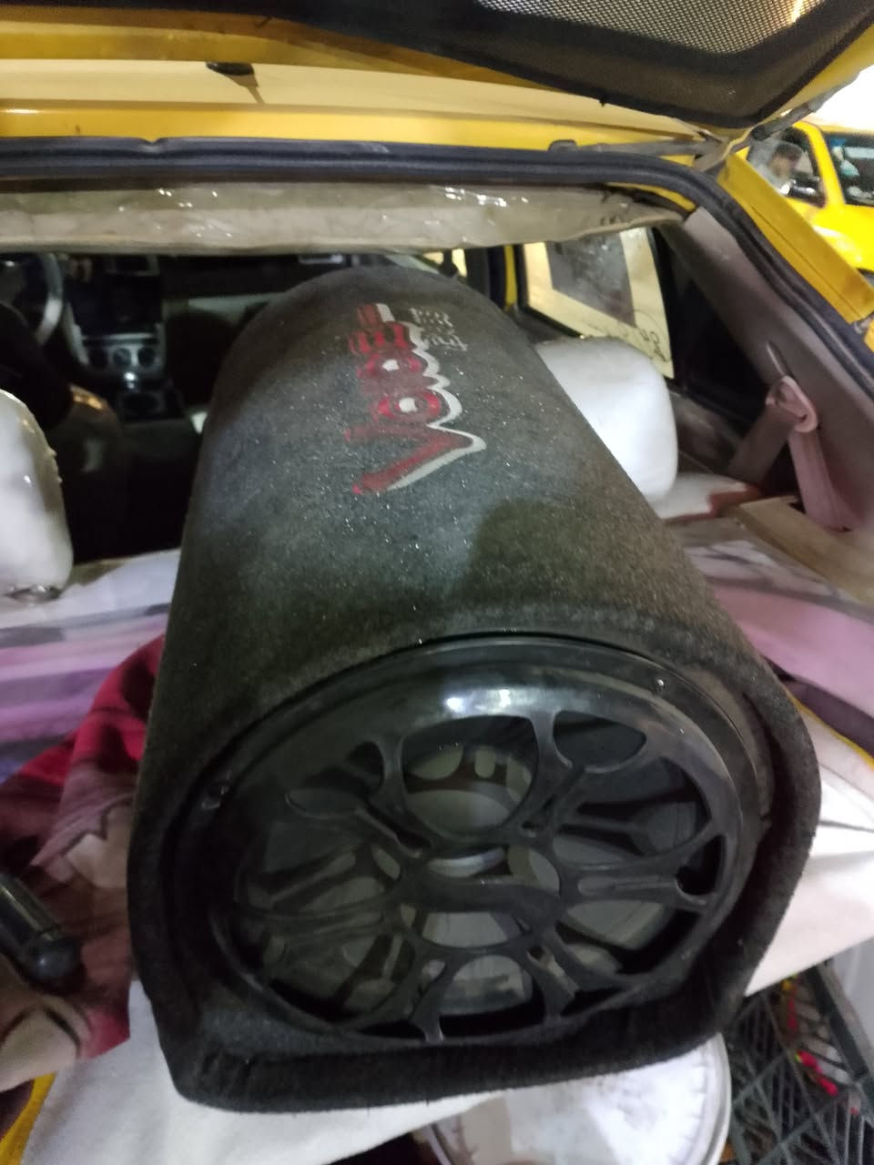 هونات بوش و شاشه و مضخم للبيع نتصال ع هذا الرقم  *********** بي واتساب
