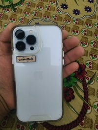 ايفون • للبيع • حسب قناعه