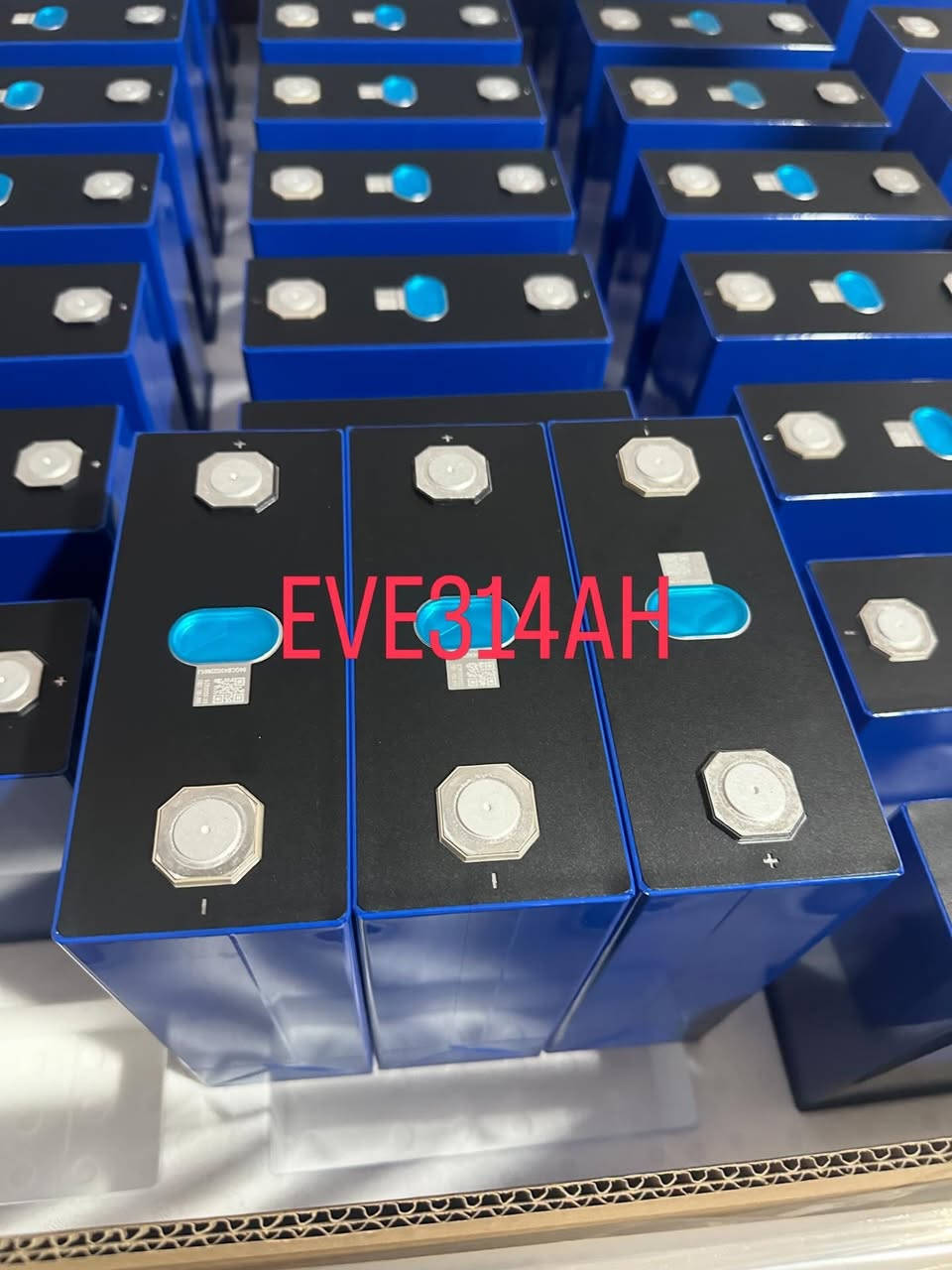 EVE100Ah，105Ah，314Ah，628Ah


**إذا كنت صاحب هذا الإعلان وتريد حذفه لأي سبب، رجاءا أرسل رسالة إلى الدعم الفني**