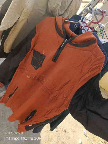 فتح باله بلوز رجالي درجه اولى 
موقعنا صوب بني رجاب بالفلكه كرفان يم مدرسه السياب 
يوجد توصيل 
***********
