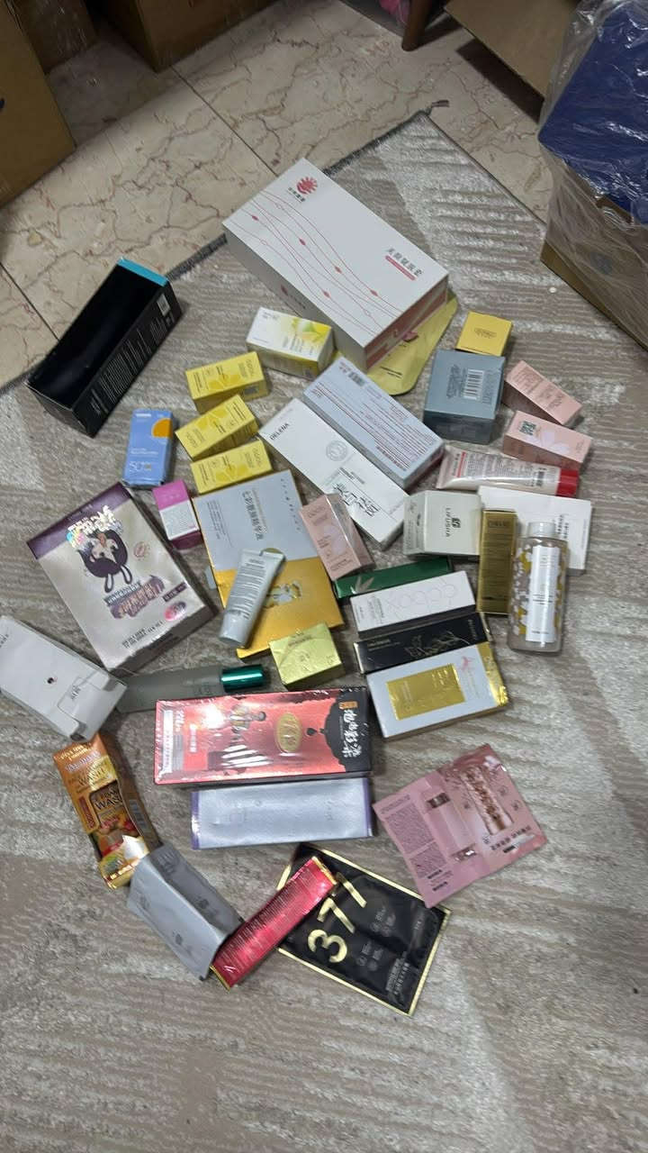 ‏بضاعة كورية كرتونتين الكرتونة بها 40 قطعة سعر الكرتونة الوحدة 40 يعني القطعة بألف كرتونتين 85 مع التوصيل كل العراق و بيهن بكجات عناية💕💕￼


**إذا كنت صاحب هذا الإعلان وتريد حذفه لأي سبب، رجاءا أرسل رسالة إلى الدعم الفني**