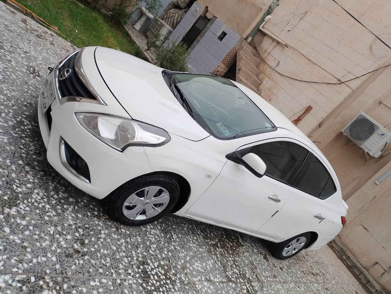 للبيع ‭0775 425 4591‬ السعر 87نيسان صني 2016 رقم اربيل فول اوتوماتيك محرك وكير حدادية تبريد جيد جداً سياره جاهزة من كلشي بيه سونار مرفق بالمنشور مكانه كربلاء المقدسة كربلاء, العراق
