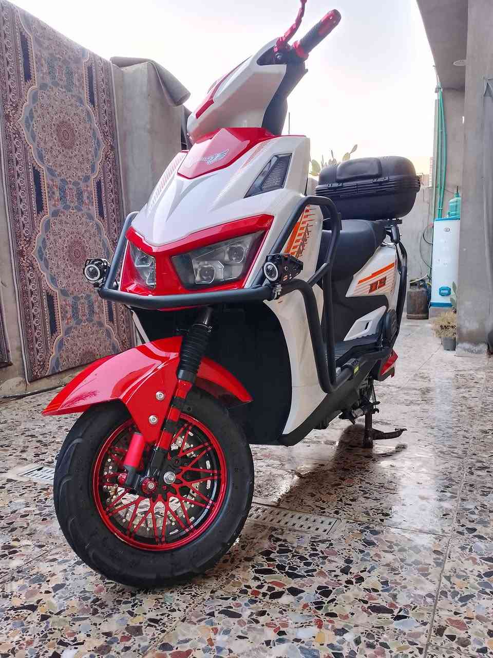 دراجه شحن جديده كلش مزوده رياضي بلادي 6 بطاريات كبار جدد علفحص 4 نمر سرعه 99 نظام Rبك السعر 700 مكاني بغداد حي اور *********** قابل للمراوس
