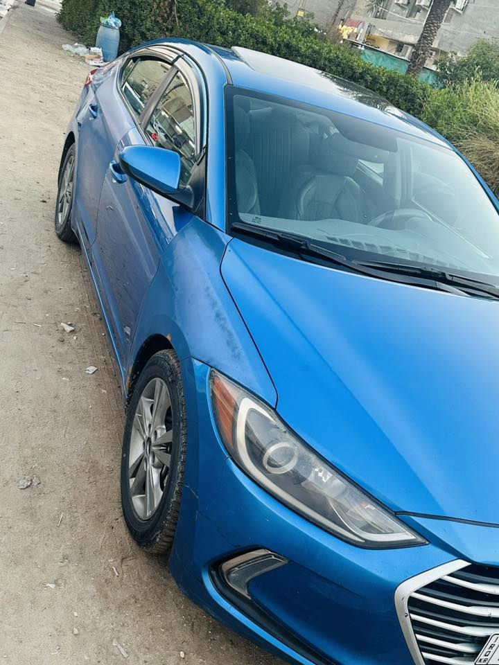 النترا امريكي لون بحري موديل ٢٠١٨ فول مواصفات لمتدد
فتحه بصمه شاشه كبيرة كامره دواره محرك ٢٠٠٠ دوش بصمه ابواب وجنطه جديده رقم اربيل جديد دولي 
حادثها ٣ قطع جاملغ وبابتين عكس السايق سياره نظيفه ومابيها نقص تبريد جديد باتري تايرات دلوب جديد رقم الشاصي مرفق بلمنشور 
سعرها ١١٥ وبيها مجال 
مكانها بغداد العامريه 
للاستفسار     *********** بي واتساب
