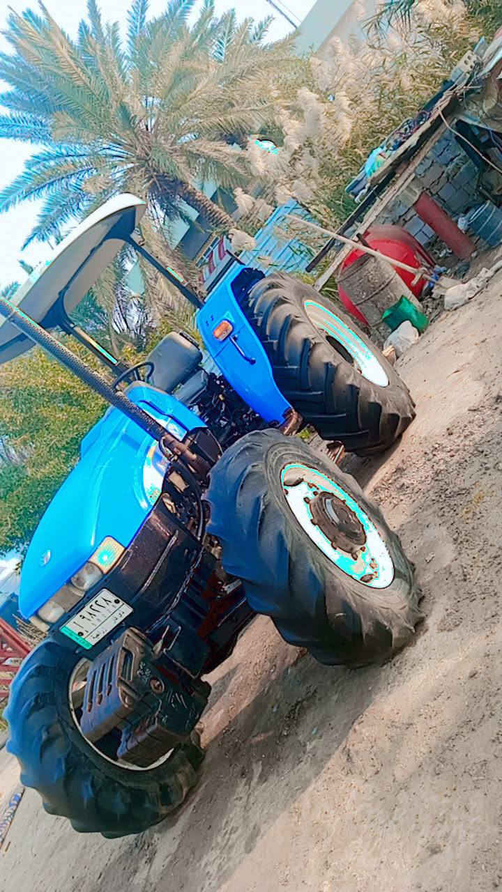 سلام عليكم مكينة نيهولند لبيع موديل 15 مكفولة لمحرك ل تقيص ول بخار لمكينة جديدة  لمكان ديوانية لمهناوية ول ستفسار عل لرقم  ***********.
