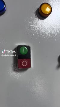 07805422146 تأسيسات وصيانة الكهرباء