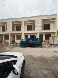 تابعني متخسر شي يوصلك كلشي مناسب  مشتملات للبيع مساحه ٥٠ متر مكان مميز...