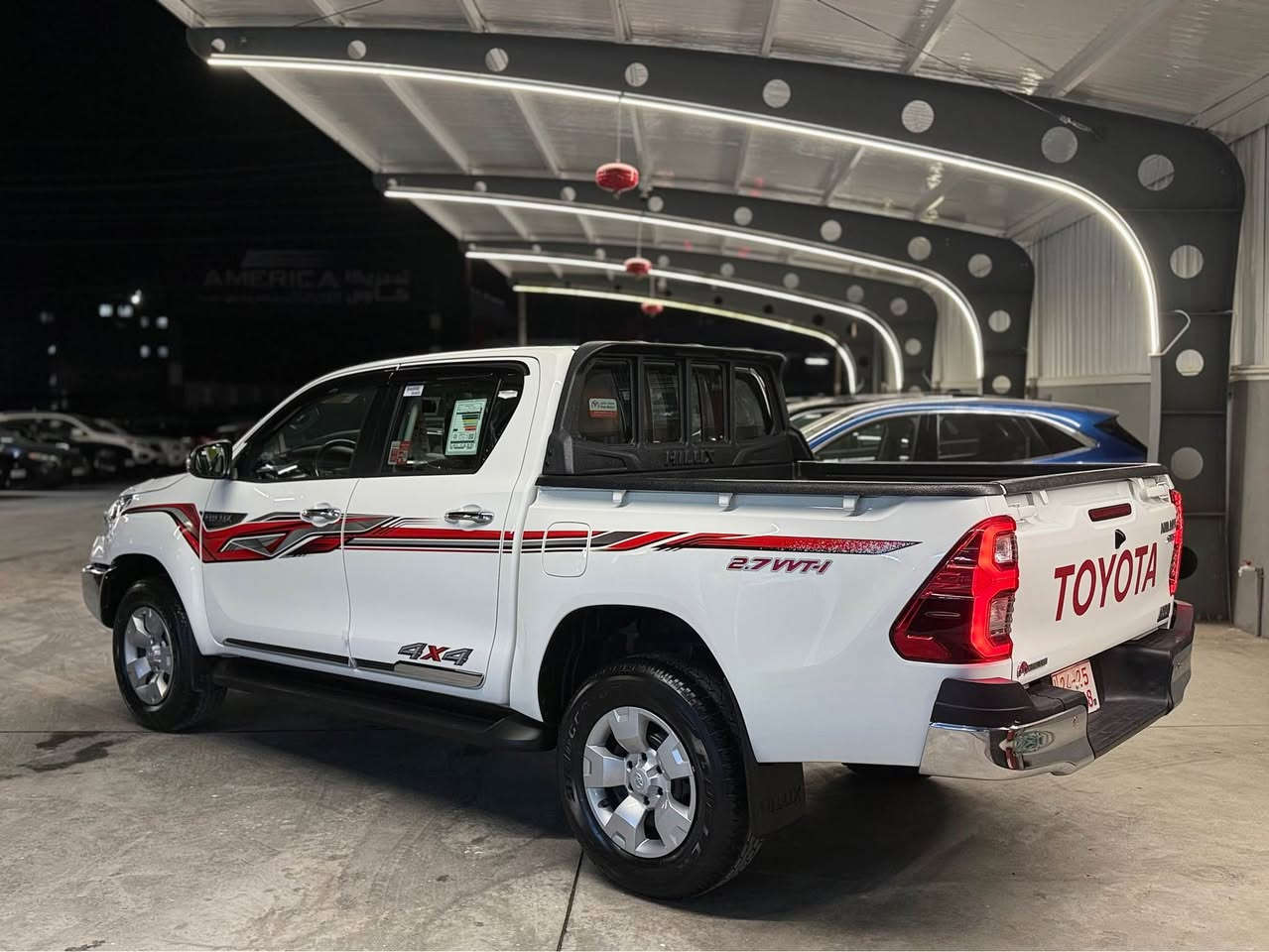 TOYOTA HILUX⚜️
مۆدیل:2025
1.700كم بەشەرت 
بێ بۆیاخ بێ سارد هەمووی بەشەرت
شەریكە جیهان زەمانی ماوە✅
رەقەم نەكراوە،كاتی سلێمانی✅

مواسەفات:
كوشن سارد، شاشە، تویتەر، دەبلەكسل، تراكشن
مۆبایل چارج، سوكان ڤۆلیۆم، مۆدی eco، جامی كارەبای هتد

مەكینەی ٤ بستۆن ٢.٧
هەموو شتەكانی شەریكەی لەگەڵە
‎كارەبای و دەبل و هەمووی بەشەرت
‎سلێمانی📍
‎سعر:$💵282
0773 554 8009📞
………………..
TOYOTA HILUX⚜️ 
مودیل2025
ماشی ١.٧٠٠كم فقد بشرط
بدون شوخط  بدون صبوغ بدون بارد بشرط كفالە عام
شركە جيهان ضمان موجود ✅
بدون رقم,يترقم شمالي✅

مواصفات:
كشنات بارد، شاشة كبيرة، سماعة تويتر، دبلكسل،
موبایل چارج, قیادەECO ، لایتات زینون و بلاجكتور،..

 ٢.٧‎محرك ٤ سلندر
غراض بلادية موجوده
‎دبلات و كهربائی و محرك كلل بشرط
‎سلیمانی📍
‎سعر:$💵282
0773 554 8009📞 السليمانية, العراق

