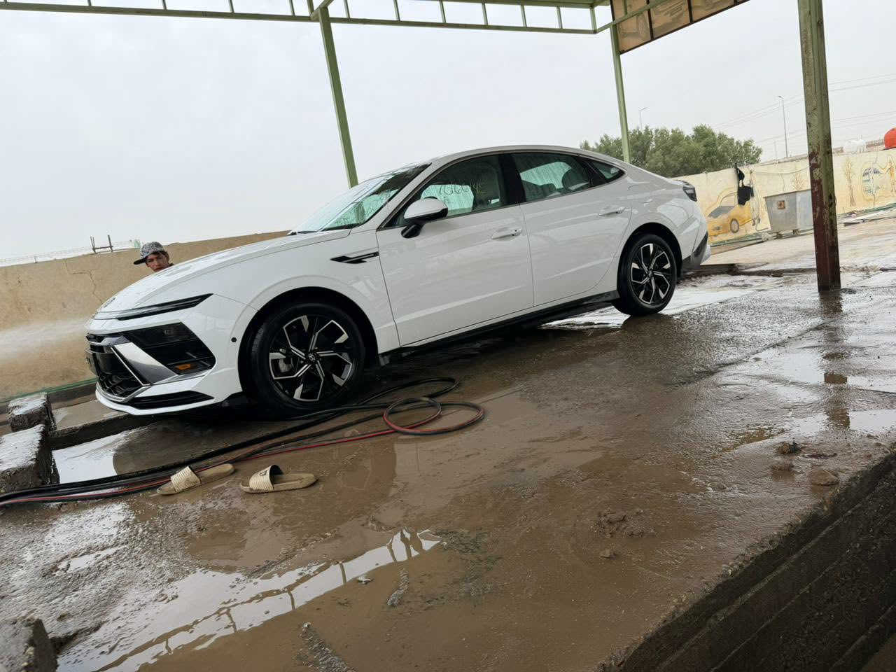 سلام عليكم سوناتا 25 فول مواصفات عده الفتحه ماشيه 25 حادث جاملغ وبنيد بدون دواخل سطحي مكينه 2500 تنفس طبيعي  دخول جديد رقم شهداء السعر 200   ترهم مراوس اوباما.    ‭0780 001 6227‬.
