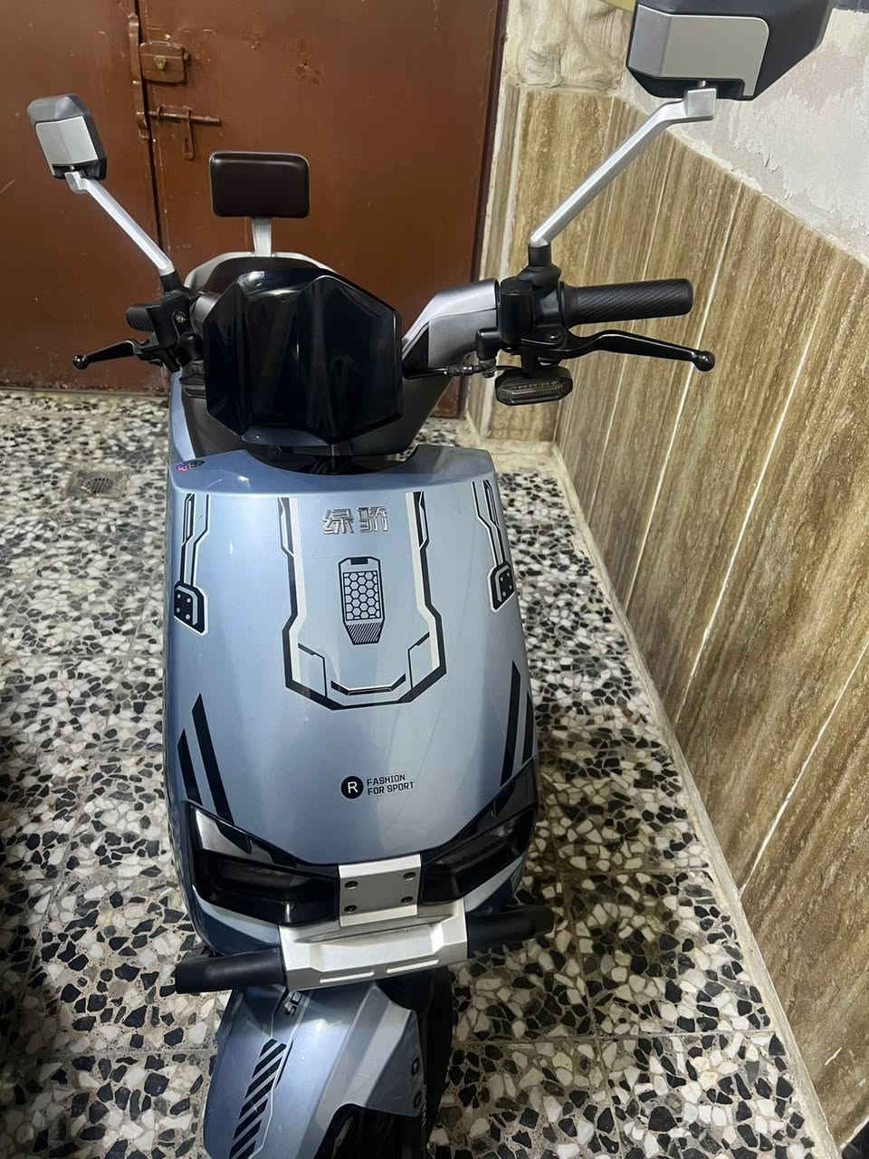 السلام عليكم من رخصه الادمن
اخوان دراجه شحن 2025 اسم الدراجه GTC الأحدث بالسوق للبيع 
بطاريه ليثيوم أقوى البطاريات 
نظام بريك امامي خلفي هايدروليك يعني بالمكان 
دبلات امامي خلفي كلش قويات تحمل وزن فوق 150K متحس بالطسه 
نظام الرجوع للخلف R
نظام البارك P
نظام اللايت زنون عالي ناصي دبل إشاره 
السرعه 95 حقيقي 
3 نمر للدراجه 🛵
تمشيك مسافه بالشحنه الواحد فوك 70 كيلو 
ملفه 2000 ماشيه كيلو واحد(1)  الدراجه 
نظام التشغيل 2 سويج 2 كارت شاشه 
الدراجه خير من الله 
العنوان الدراجه ( بغداد الشعب ) 
الرقم 1: ***********
الرقم 2: ***********
سعر الدراجه (مليون 300) وبيه مجال الشراي يجي خاص او يتصل ع الأرقام
