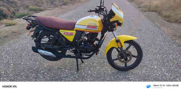 دايوان موديل 22 أوراق اصوليه  مكينه 200 كتابه حمره كلشي شغال مابيها نقص سعرها مليون ٣٥٠ وبيها مجال مكان طريق كوت بغداد قرب تقاطع النعمانيه ***********
