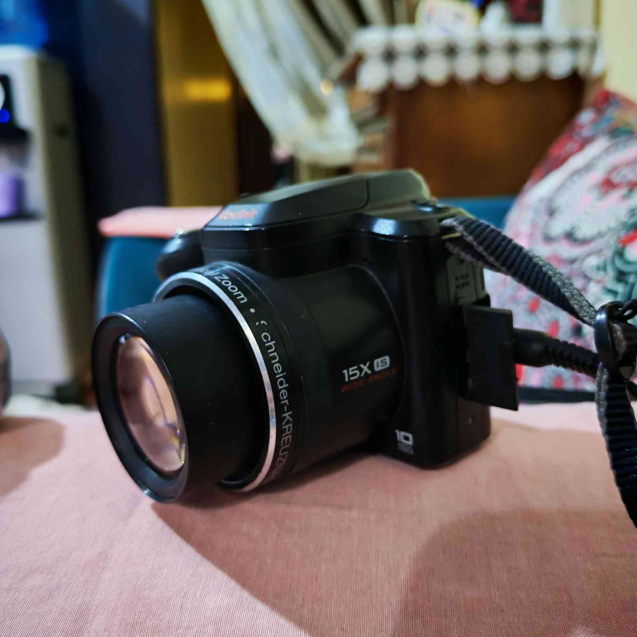 للبيع kodak easyshare Z1015 IS


**إذا كنت صاحب هذا الإعلان وتريد حذفه لأي سبب، رجاءا أرسل رسالة إلى الدعم الفني**