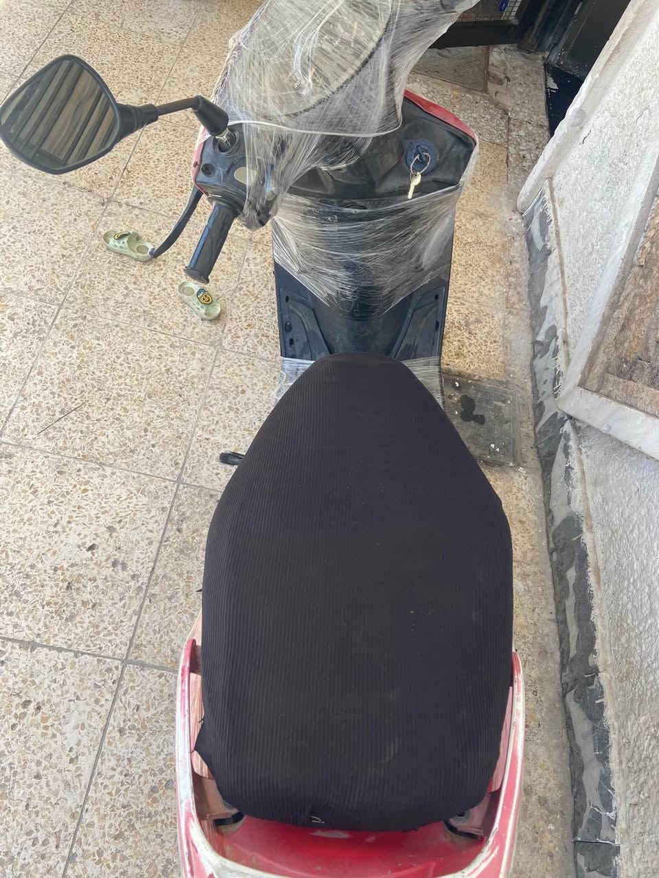 السلام عليكم دراجه ماكس ١٤٠ كامله سلف هندر شغاله بركات امامي خلفي لايتات كهربائيات شرط معدل السعر ٣٠٠ 
المكان بغداد الدوره ***********
