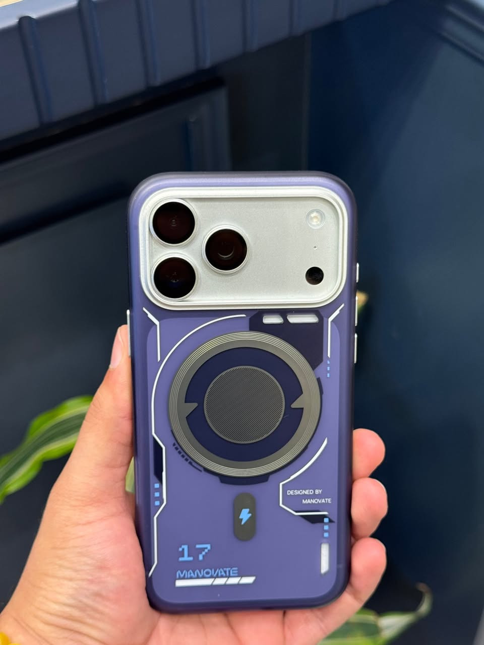 IPhone 17 pro max
الذاكرة : 512 
البطارية : 100، عدد دورات الشحن : 6 
الشريحة : سيمكارت 
اللون : ابيض 
 الضمان : اكيد بعده داخل الضمان فتحت كارتونته بشهر الخامس 

السعر 2,250,000

للتواصل : ***********

العنوان : بغداد
