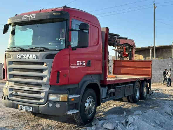 للبيع موديل 2006 رقم شمالي جديد بسمي كرين فافنكر ***********مكان البصره سعر 440وبيه مجال
