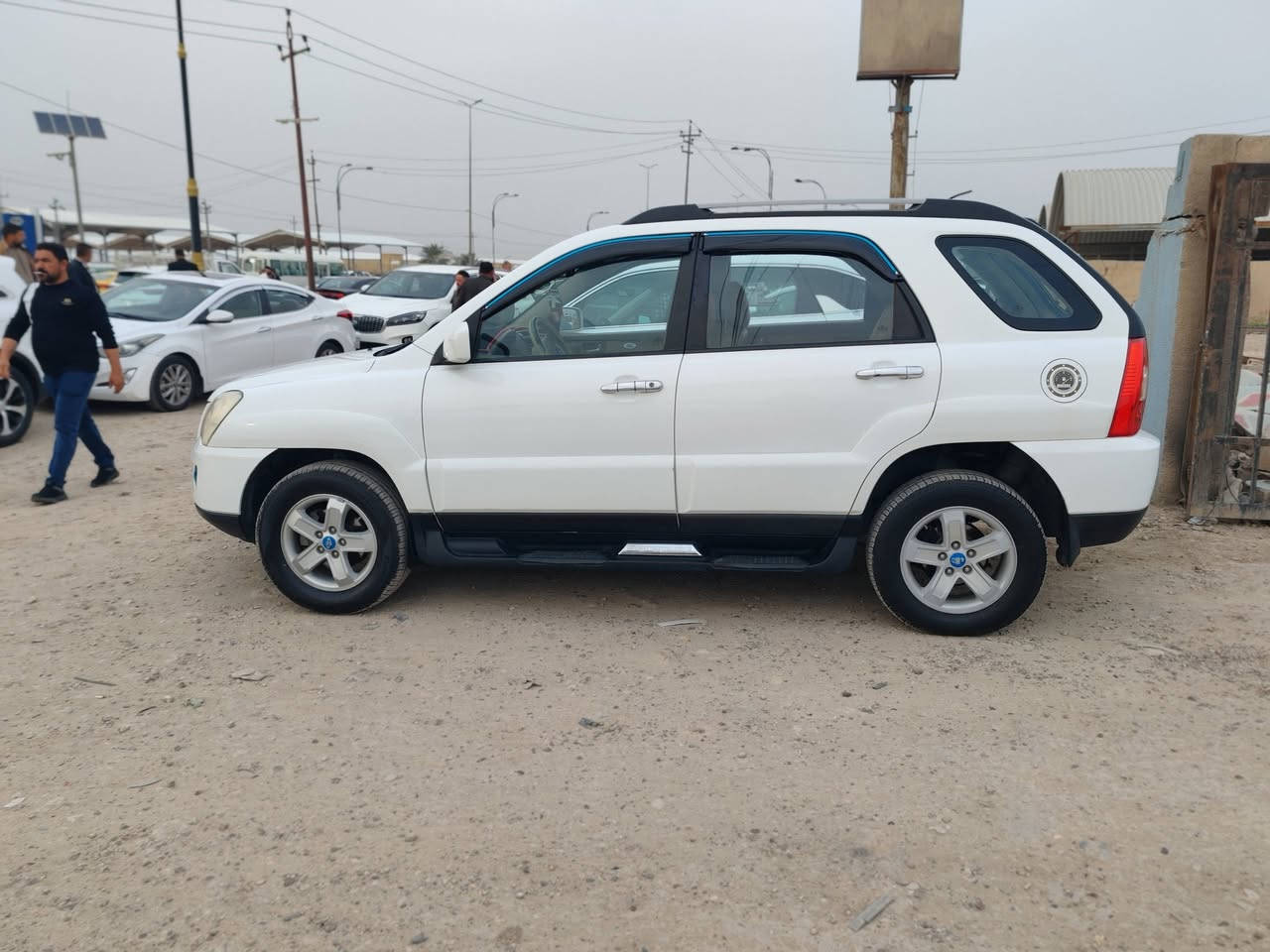 السلام عليكم ورحمة الله وبركاته
موديل 2010 وارد خليجي داخل بيجي مكفوله انشاء الله
كشر نظيف كلش مكينيه كير  جيدات جدا تخم تاير جديد
رقم بابل / السعر (133)
محافظه بابل قضاء الحله المركز
***********
