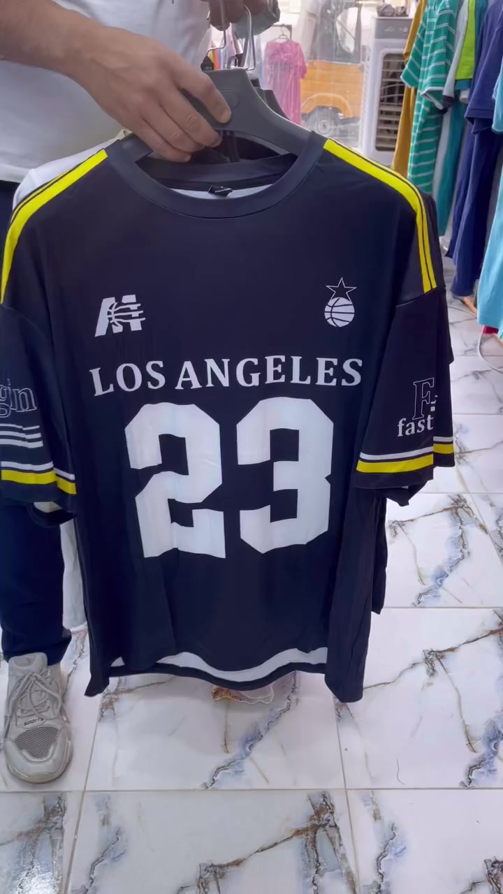 على بركة الله فتح اليوم
دريس باله اوربي 
تراك برموده باله جديد غير مستخدم

 ( محل بالات ميلانو 2 للملابس الرجالية )

عنوان المحل :- الرفاعي شارع ٤٠ المحلات الجديدة (الاستثمار) قرب مطعم مندي عدن


**إذا كنت صاحب هذا الإعلان وتريد حذفه لأي سبب، رجاءا أرسل رسالة إلى الدعم الفني**