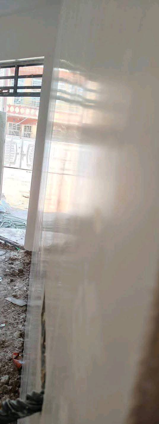 لباخ متفرغ حالياً سمنت وجص وبورك شغل درجه اولى بل يوميه وعل متر ***********
هلا، وين موقعك بالضبط؟ وبأي مناطق/محافظات تشتغل وتطلع شغل؟: 
نجف وباقي المحافظات 
غير اللبخ سمنت وجص والبورك، عندك شغل ثاني تسويه مثل ترميم، دهن/صبغ، أو ديكورات جبس؟: 
ترميم بيوت 
السعر شلون يكون بالضبط: باليومية لو بالمتر، وكم تقريباً أجرة المتر حسب نوع الشغل؟: 
بل يوميه وعل متر 
منو يوفّر المواد؟ إنت لو الزبون؟ وإذا الزبون يريد، تشتغلون شغل مرتب ومسطّر وعالخيط؟: 
المواد حسب الاتفاق 
هسه إنت متفرغ للطلبات لو عندك زحمة؟ واذا متوفر، منو يقدر يتواصل وياك غير الرقم هذا؟: 
اتصال+واتساب 