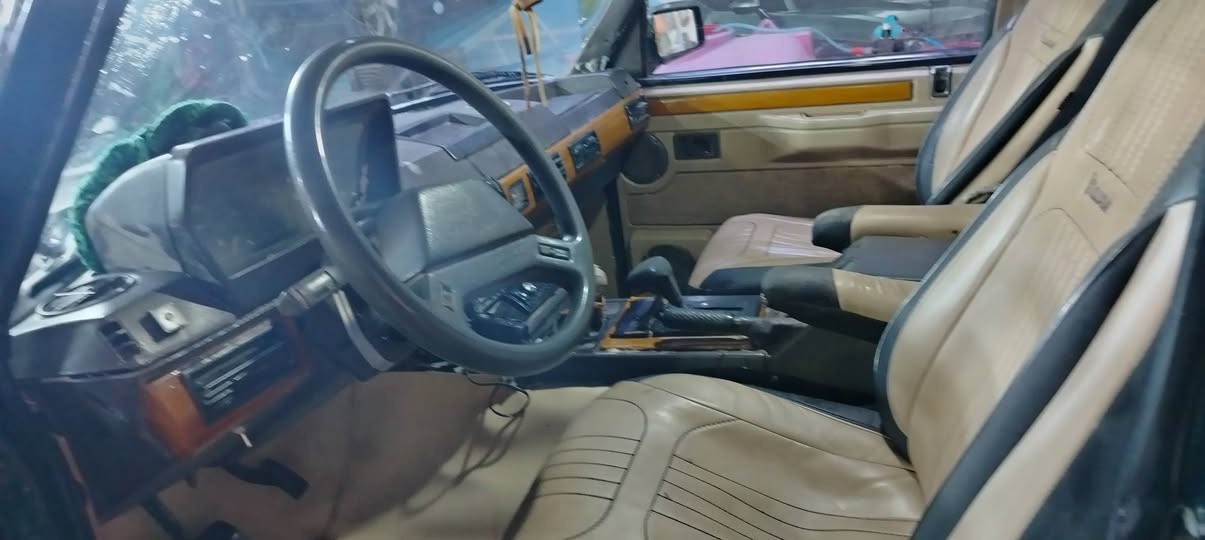 سلام عليكم من رخصه مدير الكروب رانج للبيع موديل 1992 مكينه قوايش غاز بانزين سياره جاهزه السعر55وبيه مجال الاستفسار ***********
