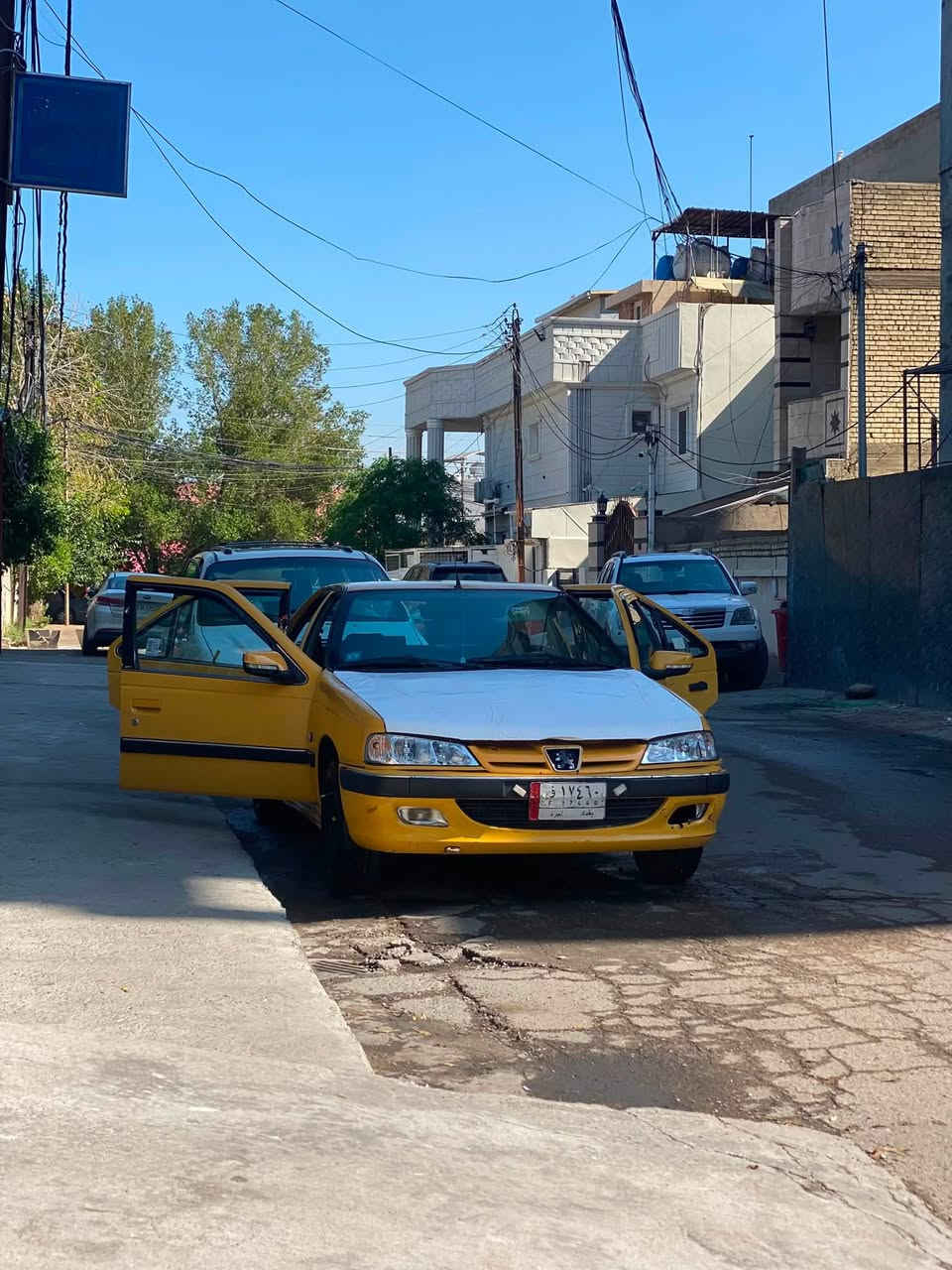 السلام عليكم من رخصه الادمن
سياره بيجو بارص مو ديل ٢٠١٥ السياره حلوه ونظيفه منظومه غاز كامله تخم تاير جديد صدر جديد السياره نظيفه مثل ماموضح بالصور مال جنابه شاشه ورادار كامره كامله من كلشي الاستفسار:***********
