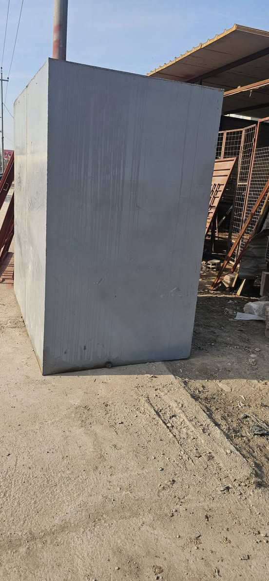 تانكي خزن سعه ٧الف هاتف *********** ٤ملم
