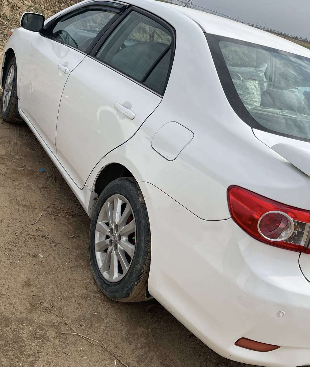 كورلا 2013 أمريكي سياره بسمي
سياره بيه بنيد ودعاميه اماميه 

تبريد تدفئه شغالات محرك 1800 

بيه رصعه باب السايق وباب السكن  

السعر 128 بيه مجال قليل 

*********** بيه واتساب
