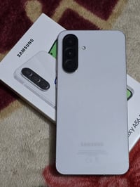 A56ستخدام أقل الشهرين نضافه ١٠٠بل ١٠٠ ذاكره ٢٥٦ شراي يتصل 07700594406