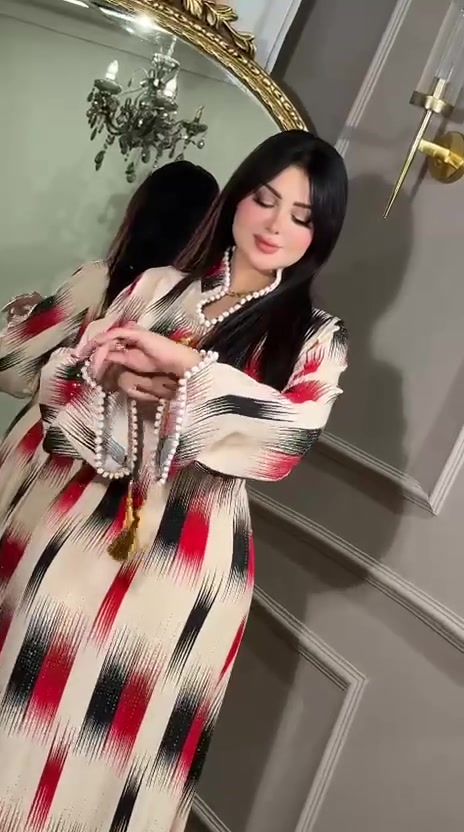 "إلى كل من يبحث عن التميز في عالم الأزياء النسائية.. 

✅ دراعه كشمير درجه اولى السعر 25  الف
🛑للحجز أو الاستفسار راسلنا خاص
يتوفر خدمه توصيل الى كافه محافضات العراق


**إذا كنت صاحب هذا الإعلان وتريد حذفه لأي سبب، رجاءا أرسل رسالة إلى الدعم الفني**