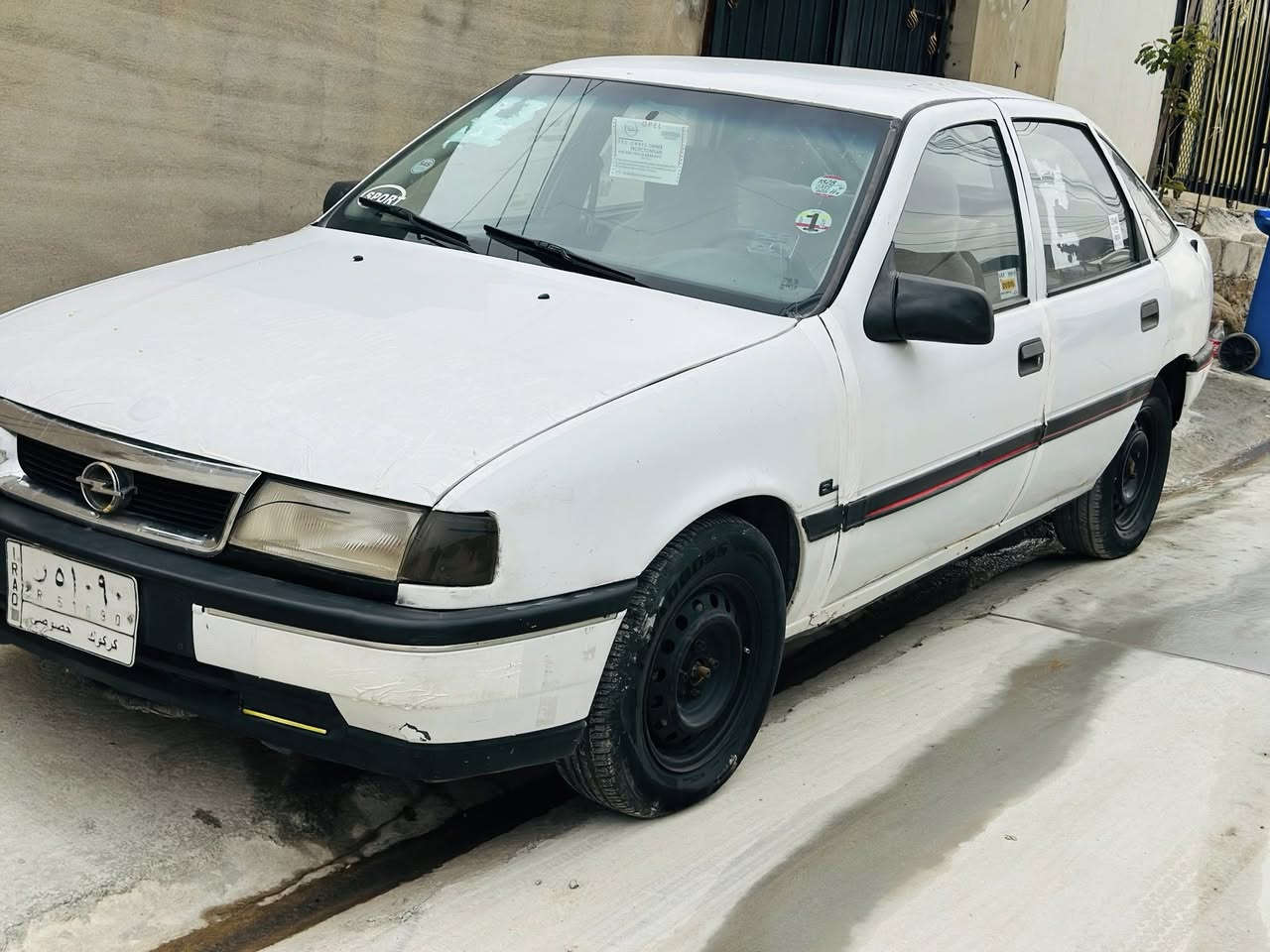 فكترا كيرو محرك بلشرط بدون ضرر رقم كركوك مشروع وطني سنويه جديد بطاقه بانزين بيها  محرك ٢٠كهرباياته كله شغال تايرات جديد صدرجديد سعر 27بيها مجال مكاني كركوك***********
***********
